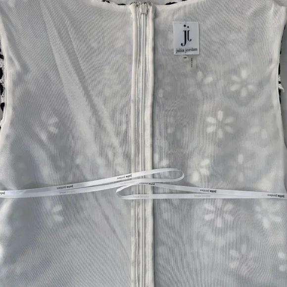 Julia Jordan Daisy Dress/Black & White/Sleeveless/Lined/Sheath/Elegant/Sz 6 - Picture 10 of 11